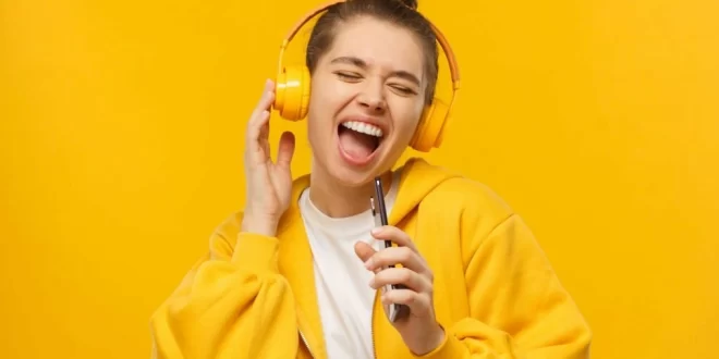 Ghoorib.com | Aplikasi Karaoke: Hiburan Tanpa Batas untuk Semua Pecinta Musik
